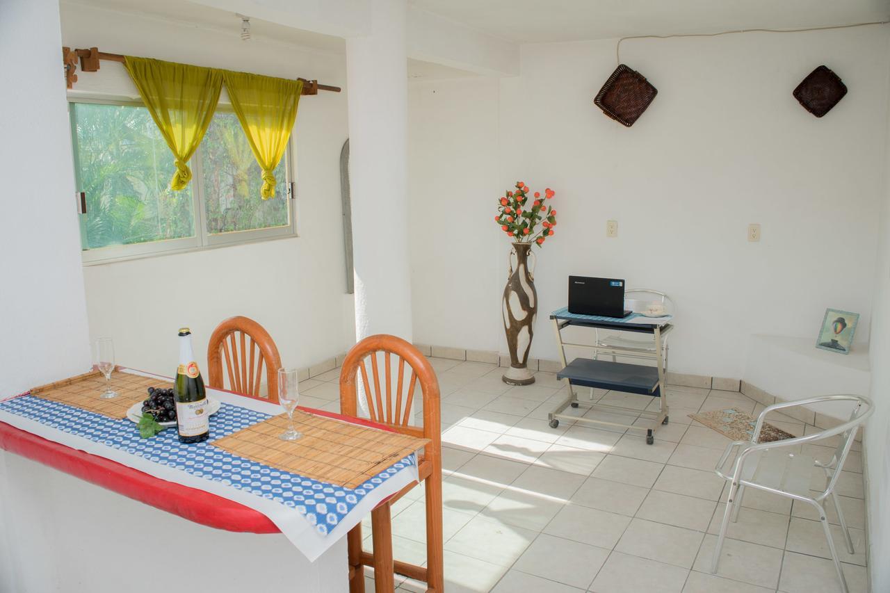 Las Palmas Zihuatanejo Esterno foto